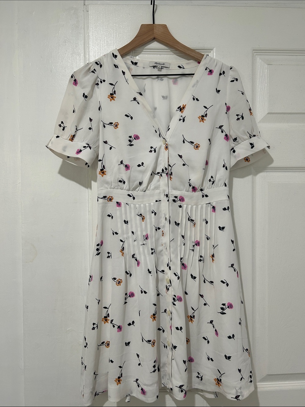 White Floral V-Neck Button Dress